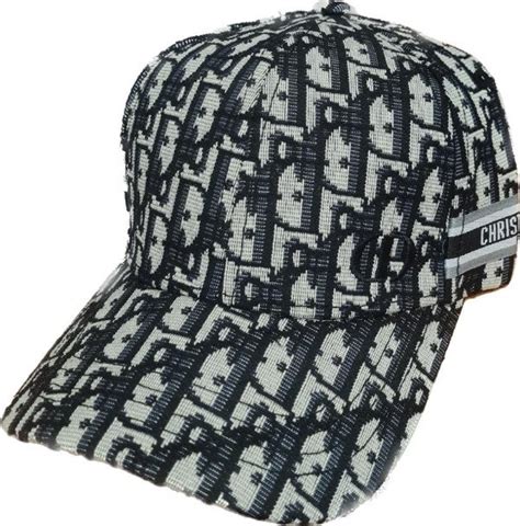 gorra dior precio